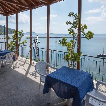 Orfanos Loutraki Rooms Loutraki (Skopelos) Exterior foto