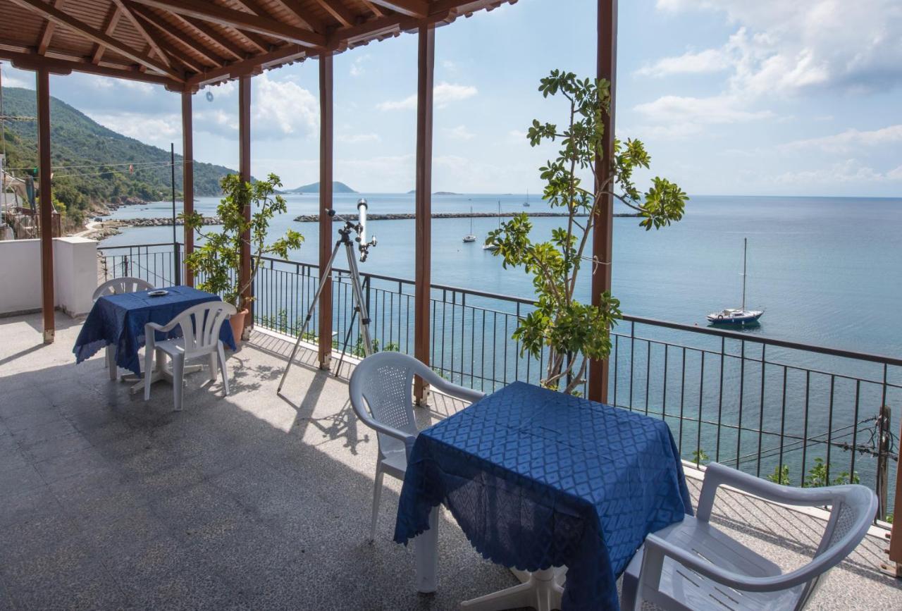 Orfanos Loutraki Rooms Loutraki (Skopelos) Exterior foto