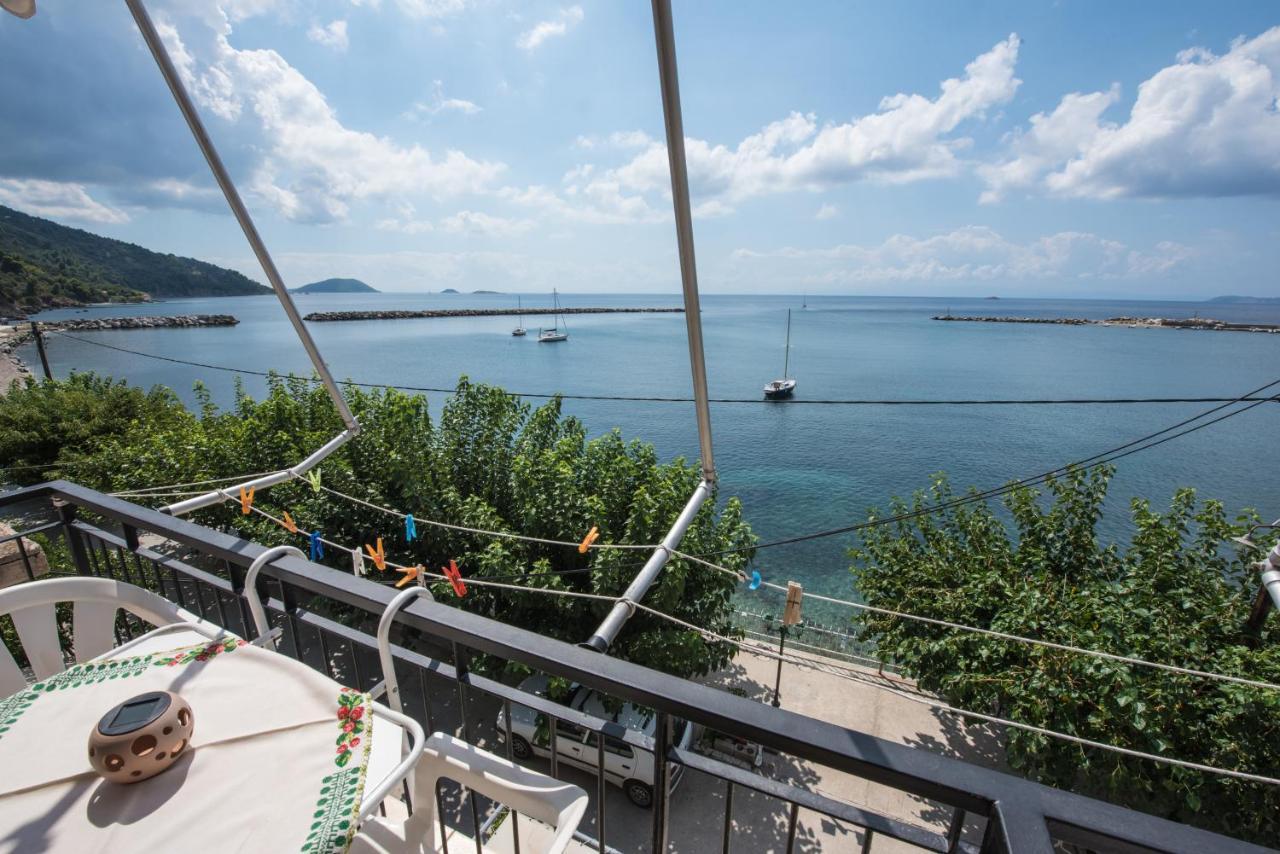 Orfanos Loutraki Rooms Loutraki (Skopelos) Exterior foto
